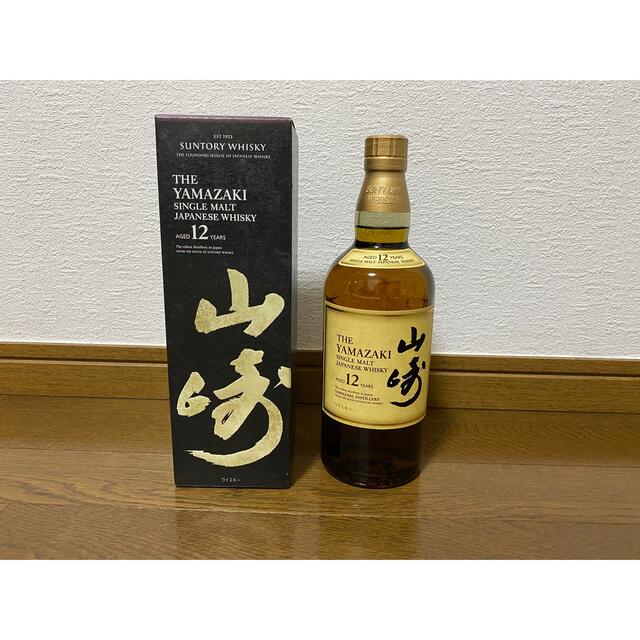 サントリー　山崎12年ウイスキー