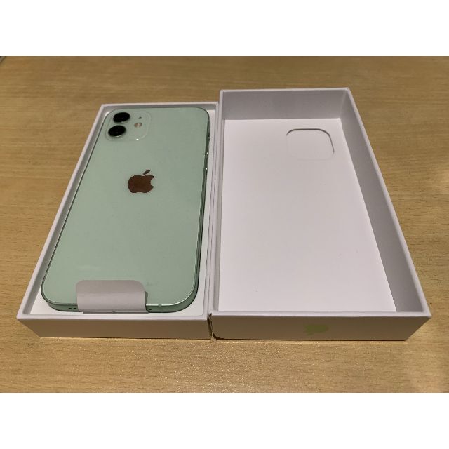 ★新品 iPhone 12 グリーン 64 GB au SIMロック解除済み★