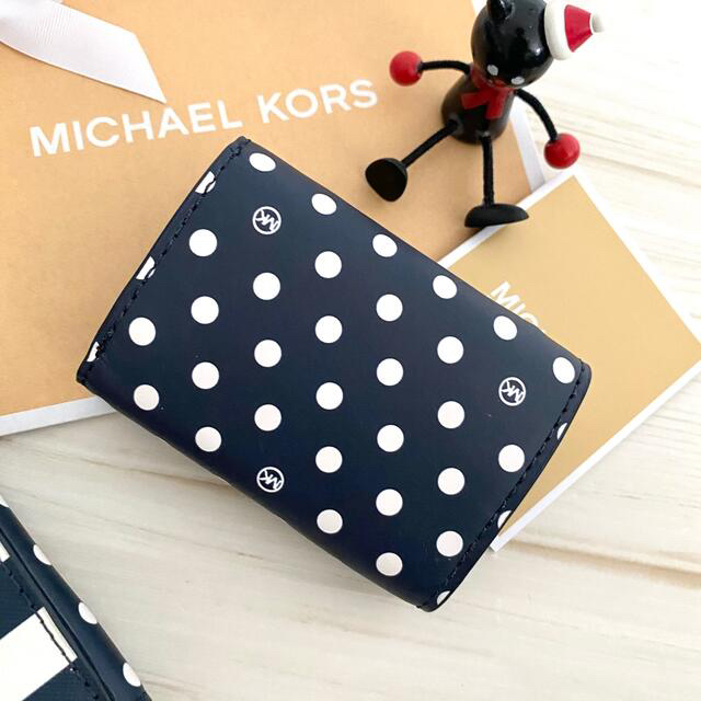 ★新品 MICHAEL KORS マイケルコース 折り財布 ネイビー 水玉