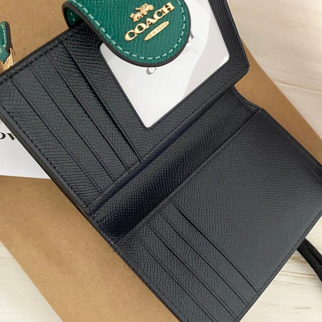 COACH - 超最新作‼︎新品 COACH コーチ 折り財布 グリーン 緑色 COACH - 超最新作‼︎新品 COACH コーチ 折り財布 グリーン 緑色