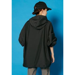 激レア【PUMA×MAISON KITSUNE】SMOCK/スモックパーカー
