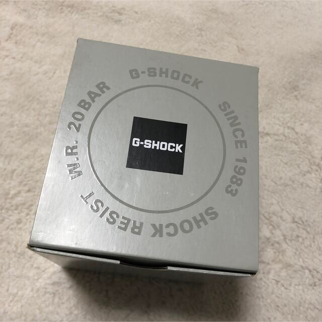 新品未使用 カシオ CASIO GショックG-SHOCK GMW-B5000GD