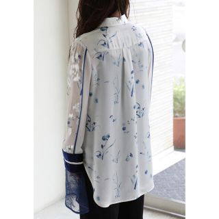 mame 19aw Silk Lame Print Sleeves Shirt | www.jarussi.com.br