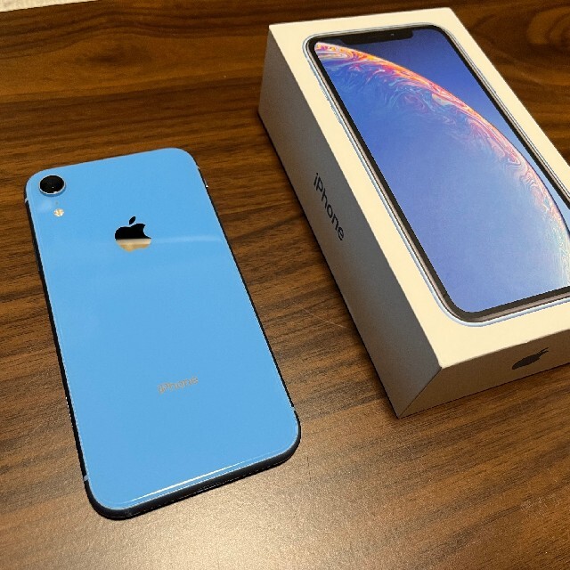 iPhone XR ブルー　64GB SIMロック解除済み