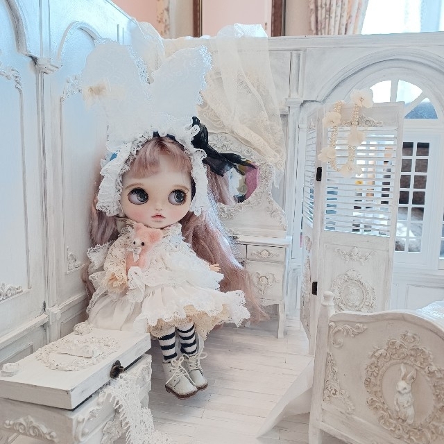 ♡専用♡ホワイトなドールハウス&家具