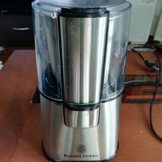 （ムギ様専用）グラインダー　RussellHobbs　コーヒーミル(電動式コーヒーミル)