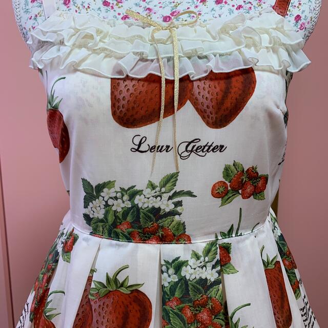 Leur Getter(ルルゲッタ)のルルゲッタいちご🍓最終値下げ レディースのワンピース(ひざ丈ワンピース)の商品写真