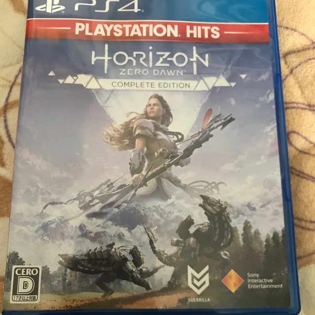 PlayStation4(プレイステーション4)のHorizon Zero Dawn Complete Edition エンタメ/ホビーのゲームソフト/ゲーム機本体(家庭用ゲームソフト)の商品写真