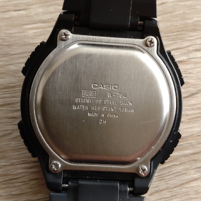 CASIO(カシオ)のCASIO W-734 J-9AJF ブラック 腕時計 LAP MEMORY60 スポーツ/アウトドアのランニング(その他)の商品写真