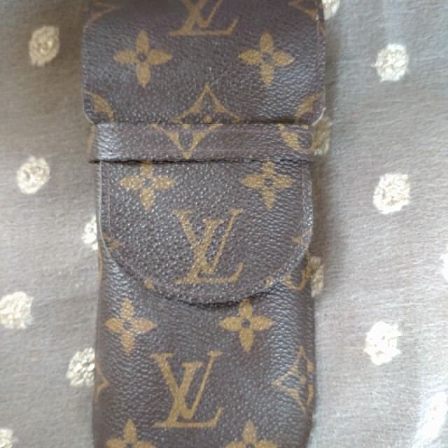 LOUIS VUITTON(ルイヴィトン)のLOUIS VUITTON　ルイヴィトン　メガネケース レディースのファッション小物(その他)の商品写真