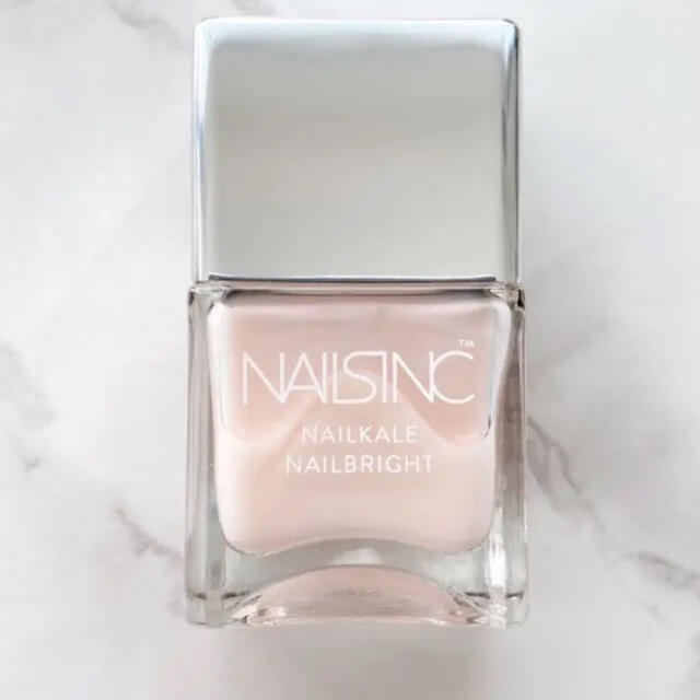 Cosme Kitchen(コスメキッチン)のNAILS INC フェアリーダスト　ドントギブアフラッター コスメ/美容のネイル(マニキュア)の商品写真