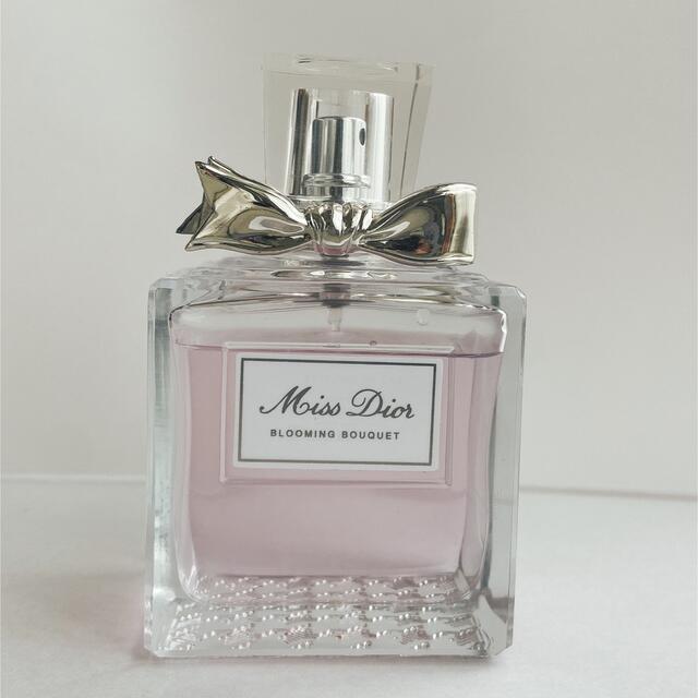 Dior(ディオール)のDior ブルーミングブーケ　100ml コスメ/美容の香水(香水(女性用))の商品写真