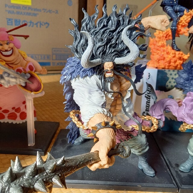 ワンピース 一番くじ カイドウ ビッグマム キング クイーン フィギュア