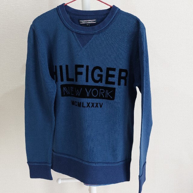 TOMMY HILFIGER(トミーヒルフィガー)のﾄﾐｰﾋﾙﾌｨｶﾞｰ キッズ/ベビー/マタニティのキッズ服男の子用(90cm~)(Tシャツ/カットソー)の商品写真