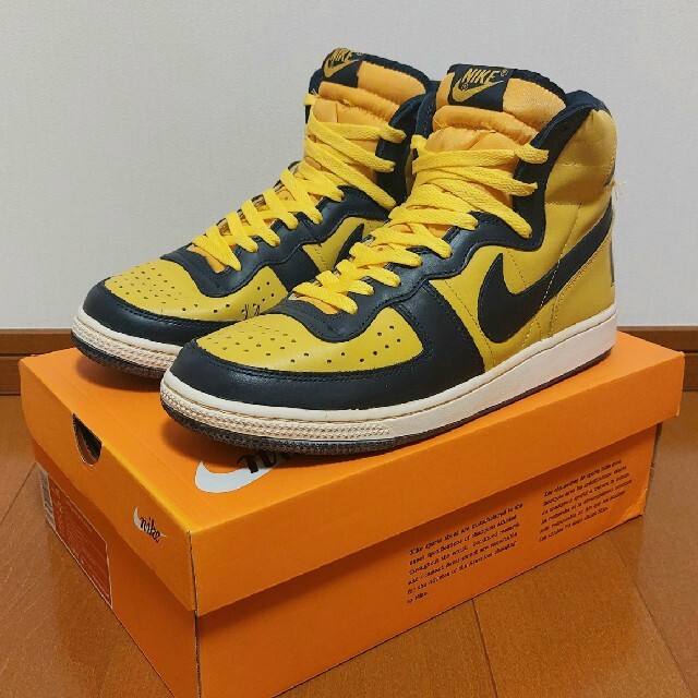 NIKE(ナイキ)の2008 NIKE TERMINATOR HIGH(VNTG) 黄/濃紺US11 メンズの靴/シューズ(スニーカー)の商品写真