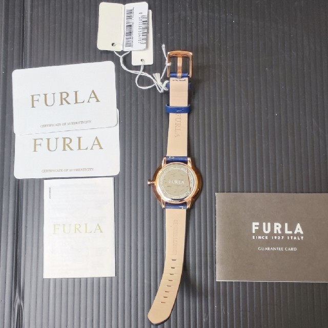 Furla(フルラ)のフルラ  腕時計 レディース メトロポリス 38mmブルーR4251102531 レディースのファッション小物(腕時計)の商品写真