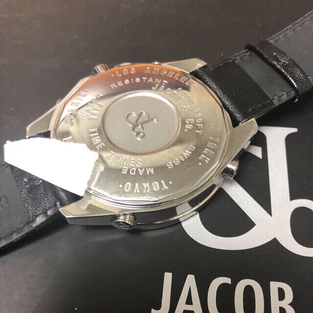 まろぷー様専用Jacob&co フルダイヤ ファイブタイムゾーン ワールドマップ メンズの時計(腕時計(アナログ))の商品写真