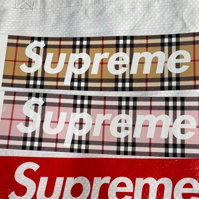 supreme  ステッカー