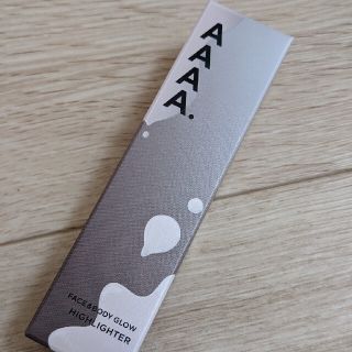 AAAA.ハイライター(化粧下地)