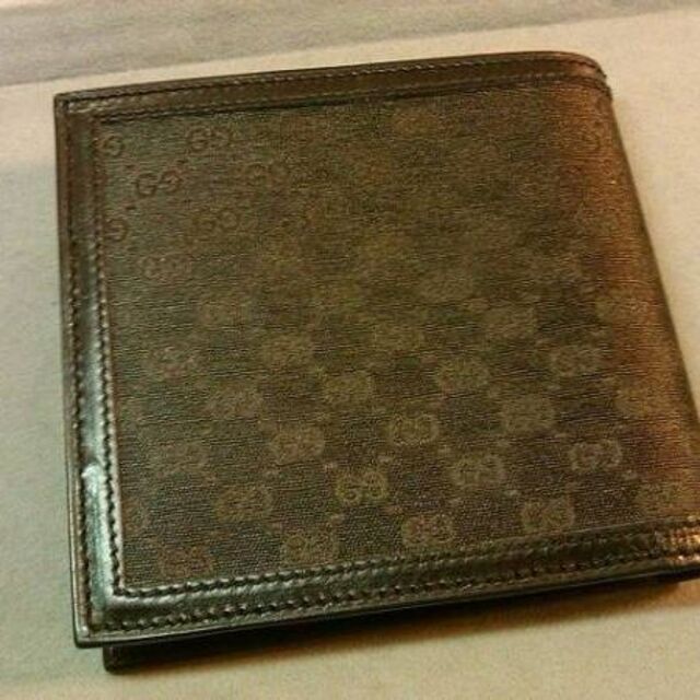 ポケット】 Gucci - GUCCI(グッチ)ブラック ミニ GG 二つ折り財布の ...