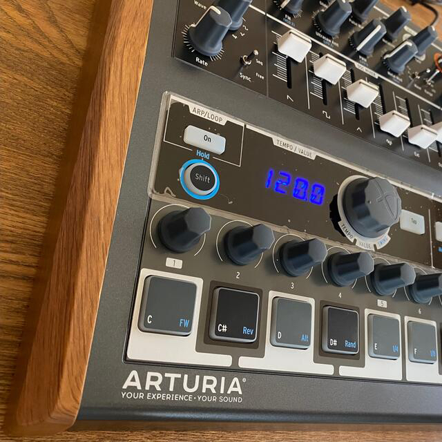 ARTURIA MINIBRUTE2S アナログ・シンセサイザー