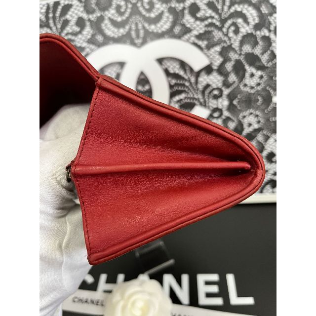 CHANEL(シャネル)の☆正規超美品☆シャネル　キャビアスキン　フラップ長財布　シックなレッド♪ レディースのファッション小物(財布)の商品写真