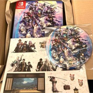 ニンテンドースイッチ(Nintendo Switch)の新品未開封　刀剣乱舞無双　スペシャルコレクションボックス　ビック缶バッジ特典付き(家庭用ゲームソフト)