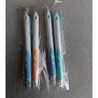 【新品未開封品】４色ボールペン&シャープペン　ミッフィー４本セット