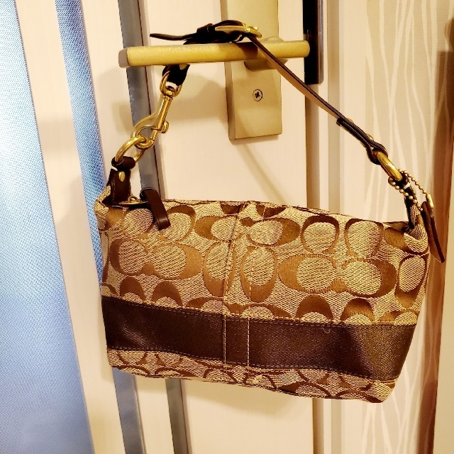 新品 未使用 coach コーチ ハンドバッグ ウィロー ベージュ ブラウン