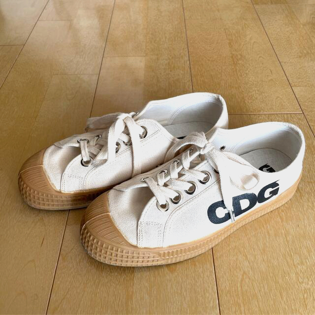 COMME des GARCONS(コムデギャルソン)のCDG×NOVESTA コラボスニーカー メンズの靴/シューズ(スニーカー)の商品写真