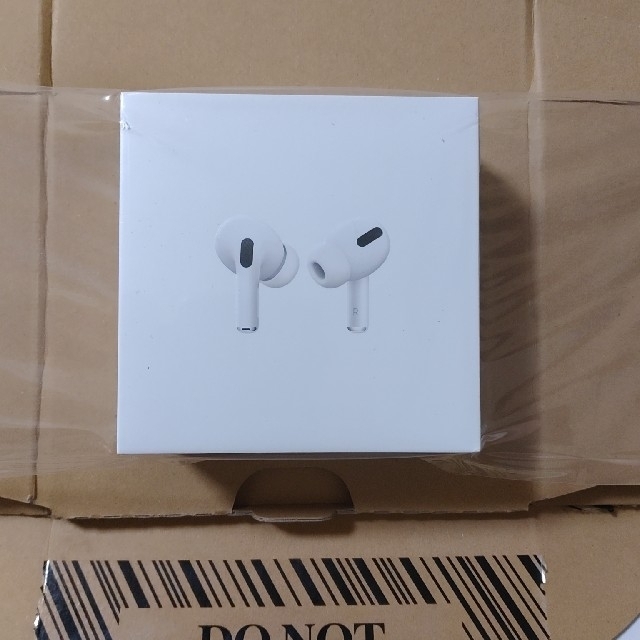 AirPods Pro 2021 エアポッズ プロ MLWK3J/A　国内正規品