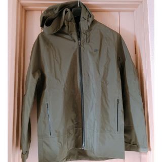 LACOSTE(マウンテンパーカー)のフリマアイテム一覧 LACOSTE(マウンテンパーカー)のフリマアイテム一覧
