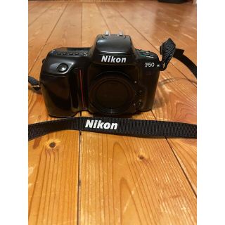 ニコン(Nikon)の早い者勝ち❣️❣️誰のものに？名門ニコンフィルムカメラ本体！ジャンク品、綺麗❗️(フィルムカメラ)