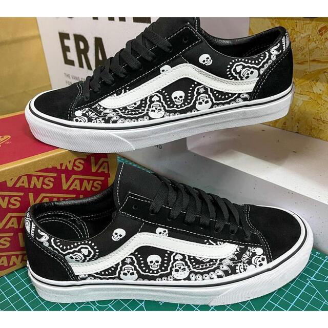 vans sk8-hi skull バンズ　スカル　骸骨