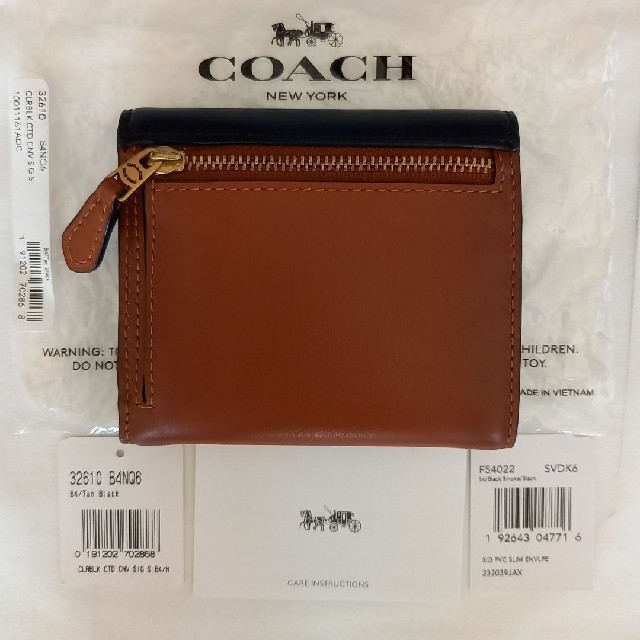 COACH(コーチ)のCOACH★コーチ 財布 三つ折り財布  折り畳み財布 レディースのファッション小物(財布)の商品写真