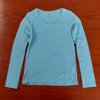 ユニクロ(UNIQLO)のユニクロTシャツ　S　ブルー(Tシャツ(長袖/七分))