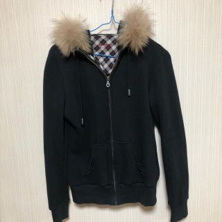 バーバリーブルーレーベル(BURBERRY BLUE LABEL)のバーバリーブルーレーベル　パーカー　スウェット　フーディー(パーカー)