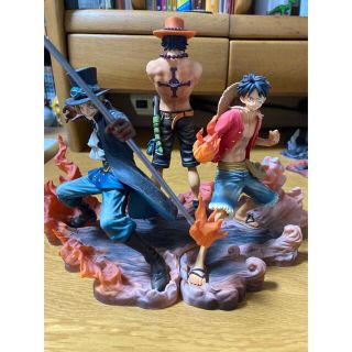 バンダイ(BANDAI)の【値下げ】ONE PIECE フィギュア　ルフィ　エース　サボ(フィギュア)