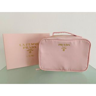 プラダ(PRADA)の【新品】PRADA プラダ　ポーチ　ピンク(ポーチ)