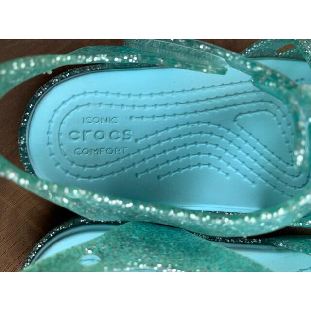 crocs(クロックス)のクロックス　キッズサンダル　 キッズ/ベビー/マタニティのキッズ靴/シューズ(15cm~)(サンダル)の商品写真