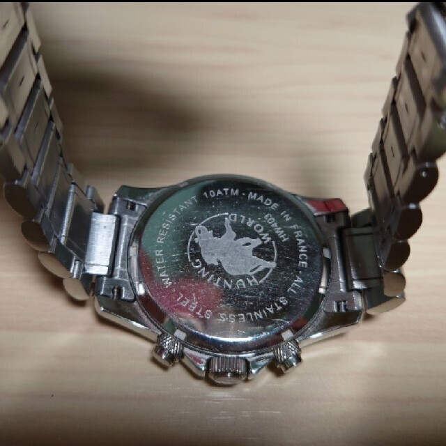 ハンティングワールド　腕時計