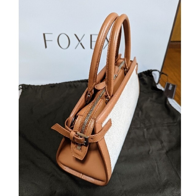 FOXEY(フォクシー)の【新品】フォクシー バッグ "Èclair" ブラウン×ベージュ レディースのバッグ(ハンドバッグ)の商品写真