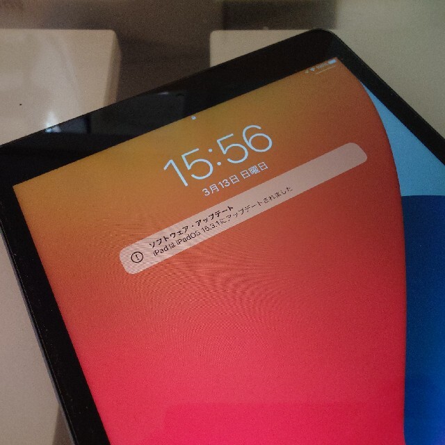 Apple iPad 10.2インチ 第8世代 Wi-Fiモデル 128GB 中 3