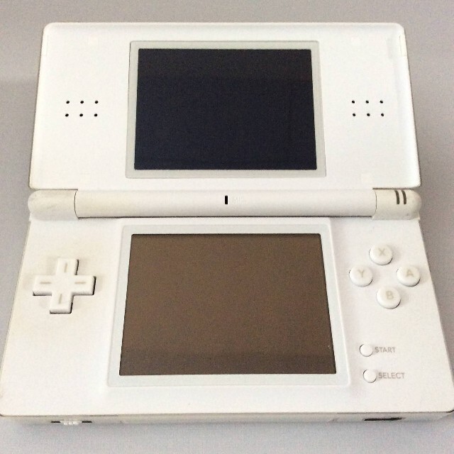 ニンテンドーDS - 任天堂 DS ライト ソフト5本セット 白の通販 by