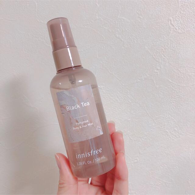 Innisfree(イニスフリー)の【美品】イニスフリー  パフュームド ボディ&ヘアミスト ブラックティー コスメ/美容の香水(香水(女性用))の商品写真