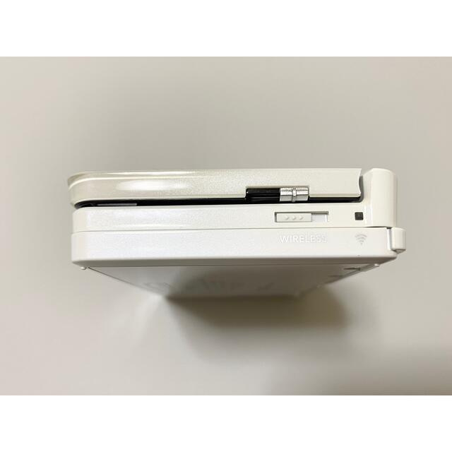 ニンテンドー3DS(ニンテンドー3DS)のNintendo 3DS 本体 アイスホワイト エンタメ/ホビーのゲームソフト/ゲーム機本体(携帯用ゲーム機本体)の商品写真
