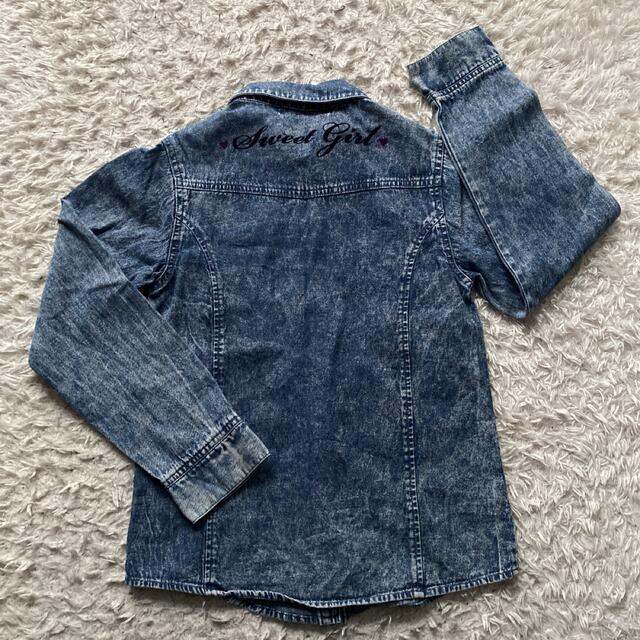 子供服★デニムシャツ★ケミカル★150 キッズ/ベビー/マタニティのキッズ服女の子用(90cm~)(ブラウス)の商品写真