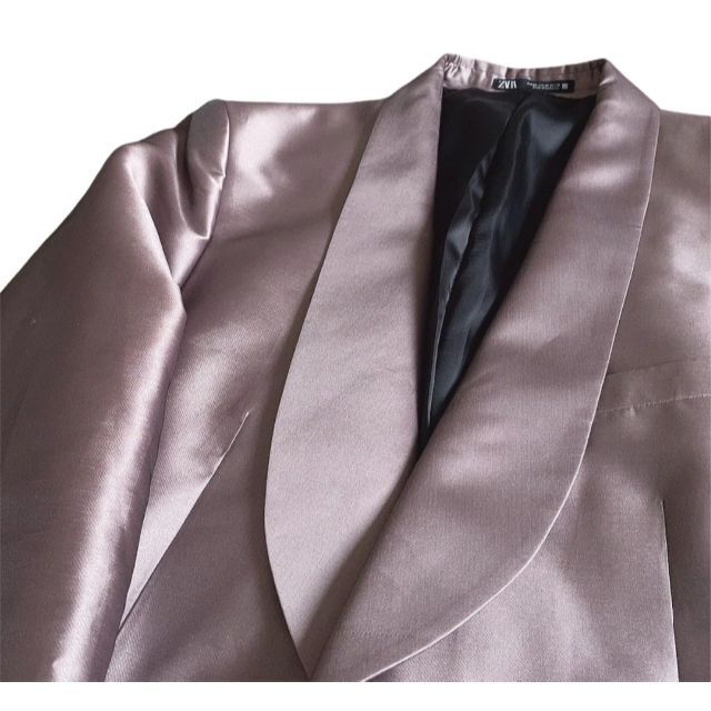 ZARA(ザラ)のZARA SATIN EFFECT BLAZER メンズのジャケット/アウター(テーラードジャケット)の商品写真