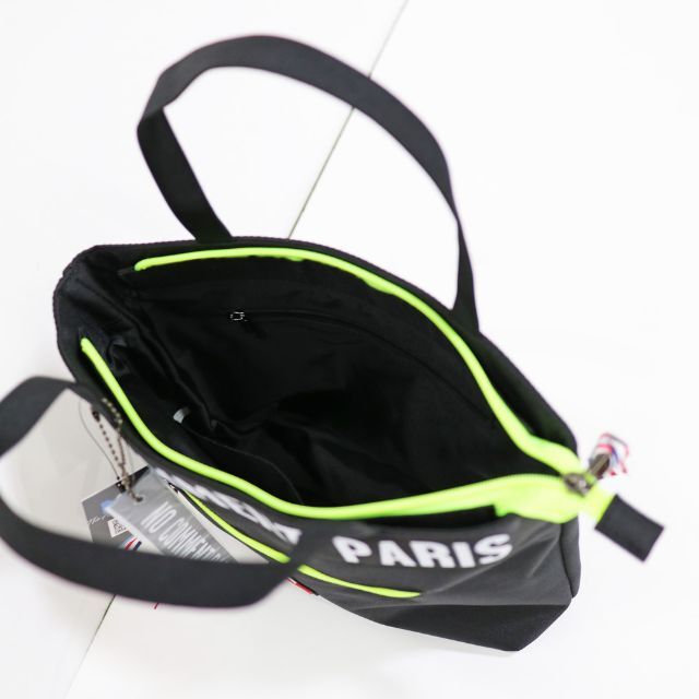 新品☆NO COMMENT PARIS ラウンドバッグスモール 新品☆NO COMMENT PARIS ラウンドバッグスモール