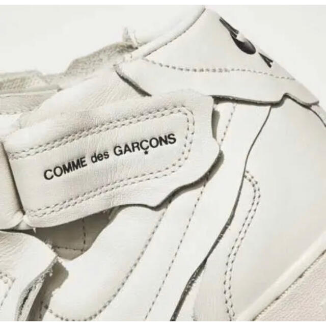 COMME des GARCONS(コムデギャルソン)のコムデギャルソン　エアフォース1 24.0 ホワイト レディースの靴/シューズ(スニーカー)の商品写真